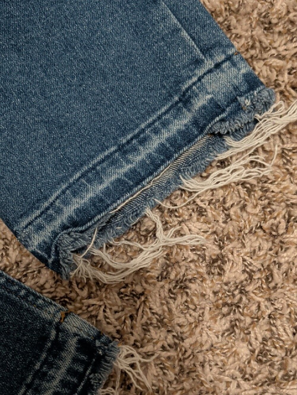 Re/Done blue 70s ultra high rise raw hem stove pipe jeans - Picture 7 of 13